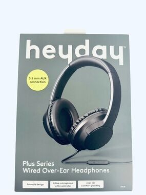 NWT Heyday Plus Series Wired Over-Ear Headphones - Black